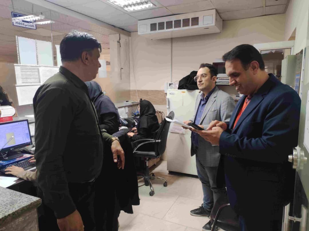 طرح پایش سلامت خانواده شهدا با حضور پزشکان متخصص در بیمارستان امام جعفر صادق(ع) پاسارگاد اجرا شد